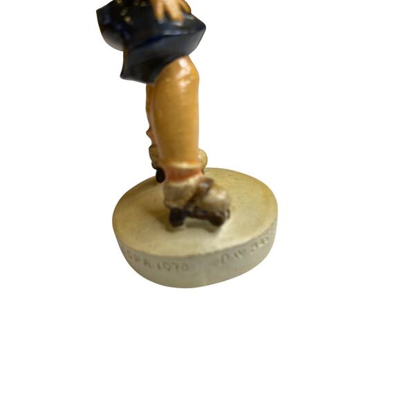 Vintage Sebastian Miniatures Sidewalk Days Boy on Skates Figurine 3.75" Numbered - Picture 3 of 4